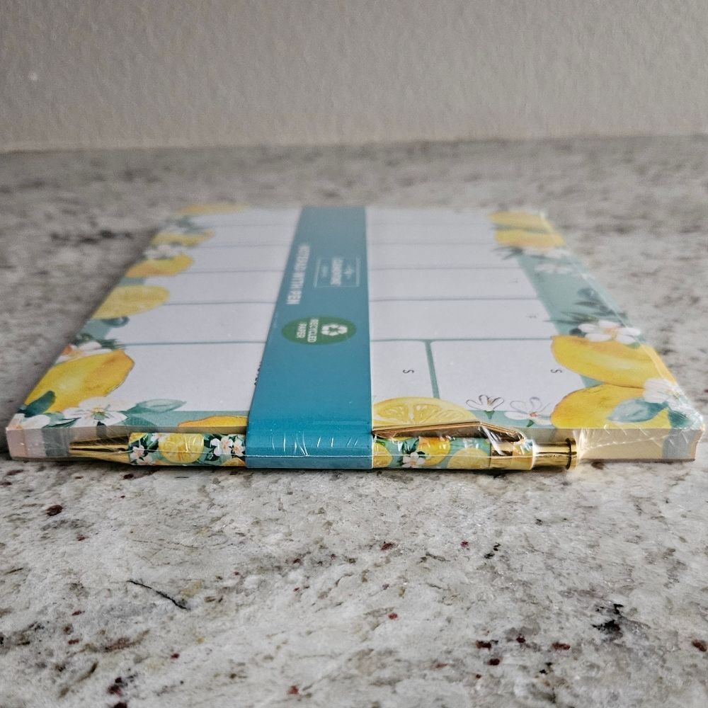 Clementine Calendar Notepad Set with Pen - Picture 6 of 10